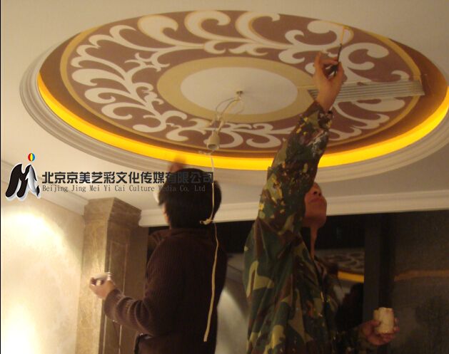 雕塑上色